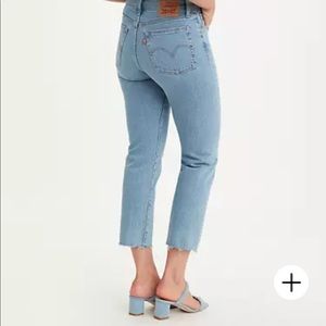 Women’s Levi Wedgie Fit Jeans in Tango Hustle